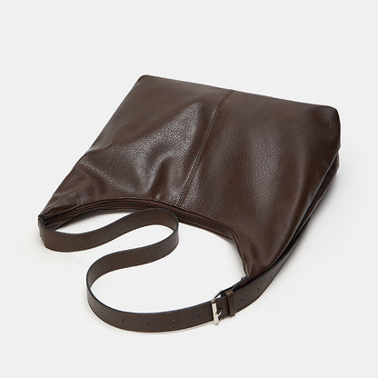 Soft PU shoulder bag designed for comfortable daily wear