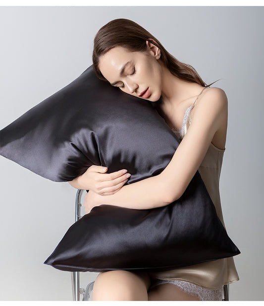 Breathable double-sided satin pillowcase close-up texture