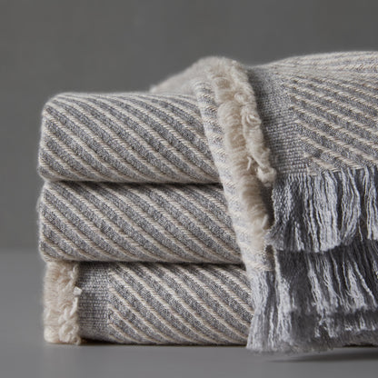 Natural Silk Light Luxury Cashmere Blanket (1)