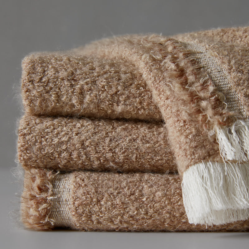 Natural Silk Light Luxury Cashmere Blanket (1)