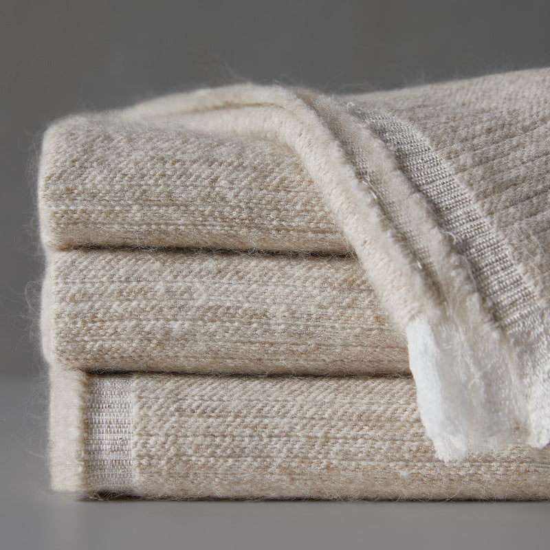 Natural Silk Light Luxury Cashmere Blanket (1)